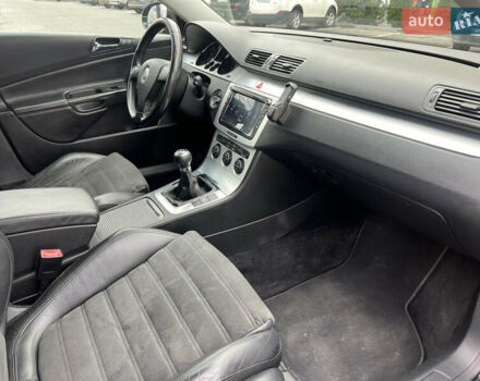 Чорний Фольксваген Пассат, об'ємом двигуна 1.6 л та пробігом 180 тис. км за 5500 $, фото 20 на Automoto.ua