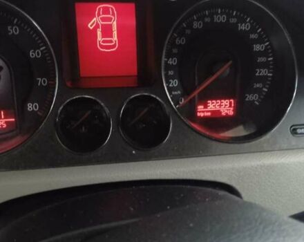 Чорний Фольксваген Пассат, об'ємом двигуна 1.98 л та пробігом 320 тис. км за 5600 $, фото 15 на Automoto.ua