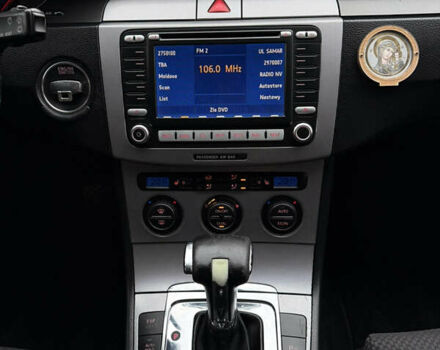 Чорний Фольксваген Пассат, об'ємом двигуна 2 л та пробігом 265 тис. км за 5400 $, фото 38 на Automoto.ua