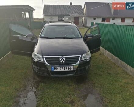 Черный Фольксваген Пассат, объемом двигателя 1.6 л и пробегом 220 тыс. км за 6600 $, фото 3 на Automoto.ua