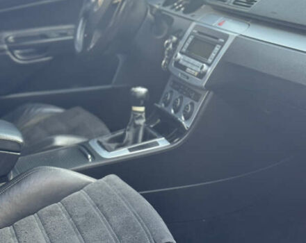 Чорний Фольксваген Пассат, об'ємом двигуна 2 л та пробігом 195 тис. км за 6450 $, фото 47 на Automoto.ua