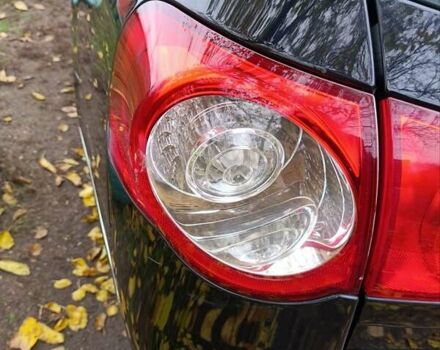 Черный Фольксваген Пассат, объемом двигателя 1.6 л и пробегом 250 тыс. км за 5500 $, фото 2 на Automoto.ua