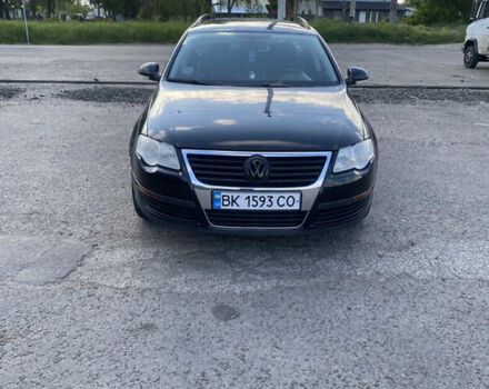 Черный Фольксваген Пассат, объемом двигателя 2 л и пробегом 241 тыс. км за 6000 $, фото 3 на Automoto.ua