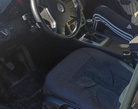 Фольксваген Пассат 2006 в Житомире на Automoto.ua Черный Фольксваген Пассат, объемом двигателя 2 л и пробегом 355 тыс. км за 5313 $, фото 2 на Automoto.ua