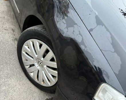 Черный Фольксваген Пассат, объемом двигателя 1.9 л и пробегом 300 тыс. км за 2400 $, фото 8 на Automoto.ua