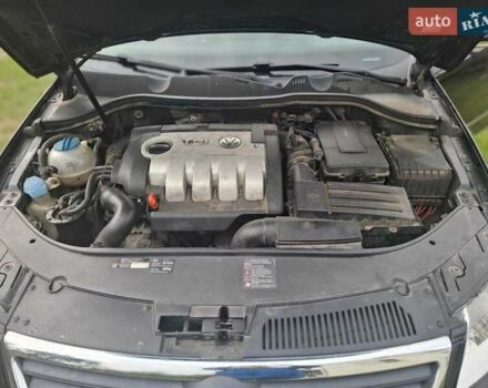 Черный Фольксваген Пассат, объемом двигателя 1.97 л и пробегом 340 тыс. км за 6100 $, фото 1 на Automoto.ua