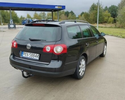 Черный Фольксваген Пассат, объемом двигателя 2 л и пробегом 240 тыс. км за 2750 $, фото 2 на Automoto.ua