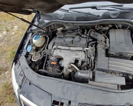 Чорний Фольксваген Пассат, об'ємом двигуна 2 л та пробігом 395 тис. км за 5999 $, фото 15 на Automoto.ua