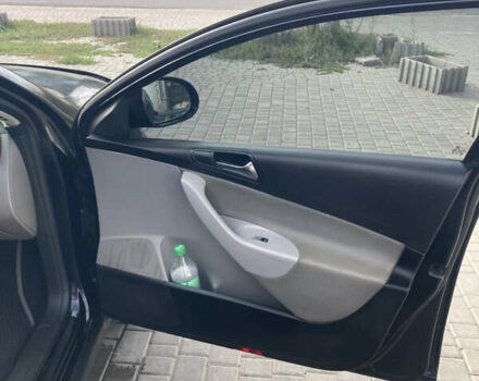 Черный Фольксваген Пассат, объемом двигателя 1.97 л и пробегом 271 тыс. км за 6200 $, фото 8 на Automoto.ua