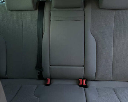 Чорний Фольксваген Пассат, об'ємом двигуна 1.6 л та пробігом 300 тис. км за 5700 $, фото 17 на Automoto.ua