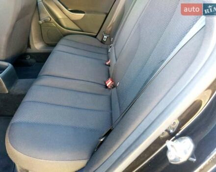 Чорний Фольксваген Пассат, об'ємом двигуна 1.6 л та пробігом 253 тис. км за 5950 $, фото 24 на Automoto.ua