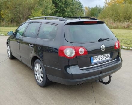 Черный Фольксваген Пассат, объемом двигателя 2 л и пробегом 240 тыс. км за 2750 $, фото 3 на Automoto.ua