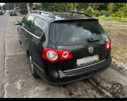 Черный Фольксваген Пассат, объемом двигателя 2 л и пробегом 239 тыс. км за 2257 $, фото 1 на Automoto.ua