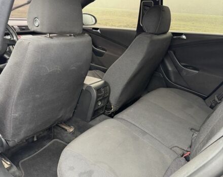 Черный Фольксваген Пассат, объемом двигателя 2 л и пробегом 400 тыс. км за 3350 $, фото 5 на Automoto.ua