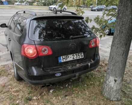 Чорний Фольксваген Пассат, об'ємом двигуна 2 л та пробігом 480 тис. км за 2137 $, фото 3 на Automoto.ua