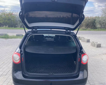 Черный Фольксваген Пассат, объемом двигателя 1.97 л и пробегом 271 тыс. км за 6200 $, фото 16 на Automoto.ua