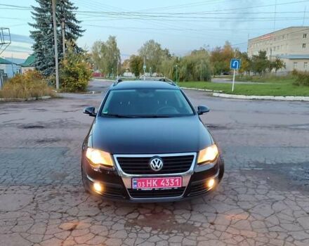 Черный Фольксваген Пассат, объемом двигателя 1.6 л и пробегом 243 тыс. км за 6699 $, фото 3 на Automoto.ua