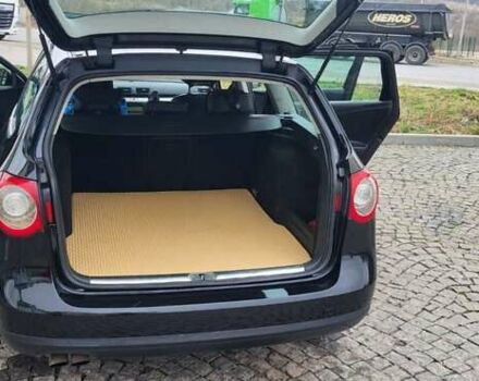 Черный Фольксваген Пассат, объемом двигателя 1.97 л и пробегом 325 тыс. км за 6300 $, фото 10 на Automoto.ua