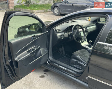 Чорний Фольксваген Пассат, об'ємом двигуна 1.97 л та пробігом 276 тис. км за 6550 $, фото 12 на Automoto.ua