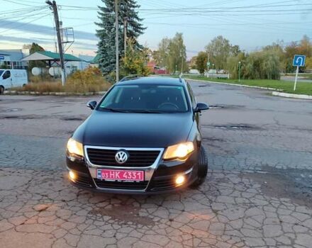 Черный Фольксваген Пассат, объемом двигателя 1.6 л и пробегом 243 тыс. км за 6799 $, фото 6 на Automoto.ua