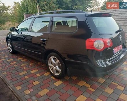 Черный Фольксваген Пассат, объемом двигателя 1.6 л и пробегом 206 тыс. км за 7000 $, фото 6 на Automoto.ua