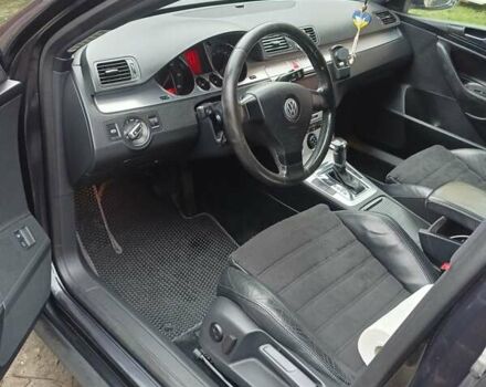 Чорний Фольксваген Пассат, об'ємом двигуна 2 л та пробігом 360 тис. км за 7150 $, фото 6 на Automoto.ua