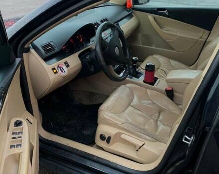 Фольксваген Пассат 2006 в Киеве на Automoto.ua Черный Фольксваген Пассат, объемом двигателя 2 л и пробегом 340 тыс. км за 2900 $, фото 3 на Automoto.ua