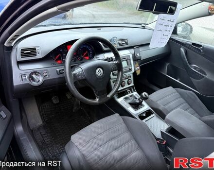 Черный Фольксваген Пассат, объемом двигателя 2 л и пробегом 290 тыс. км за 5100 $, фото 3 на Automoto.ua