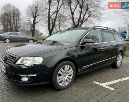 Чорний Фольксваген Пассат, об'ємом двигуна 1.6 л та пробігом 180 тис. км за 5500 $, фото 4 на Automoto.ua