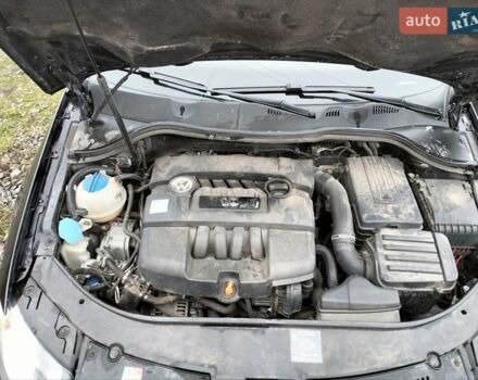 Черный Фольксваген Пассат, объемом двигателя 1.6 л и пробегом 290 тыс. км за 7000 $, фото 7 на Automoto.ua