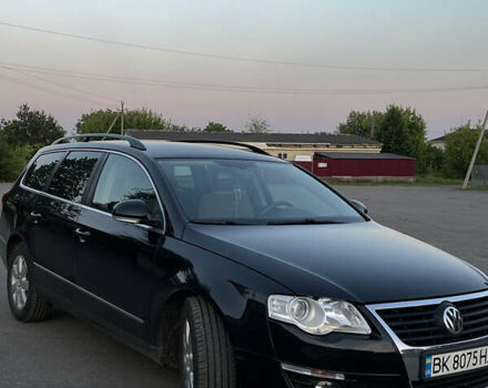 Чорний Фольксваген Пассат, об'ємом двигуна 1.6 л та пробігом 300 тис. км за 5700 $, фото 8 на Automoto.ua