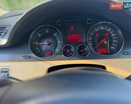Фольксваген Пассат 2006 в Киеве на Automoto.ua Черный Фольксваген Пассат, объемом двигателя 2 л и пробегом 340 тыс. км за 2900 $, фото 1 на Automoto.ua