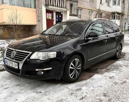 Черный Фольксваген Пассат, объемом двигателя 2 л и пробегом 303 тыс. км за 7700 $, фото 1 на Automoto.ua