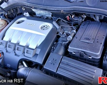 Черный Фольксваген Пассат, объемом двигателя 2 л и пробегом 350 тыс. км за 5800 $, фото 11 на Automoto.ua