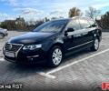 Черный Фольксваген Пассат, объемом двигателя 1.6 л и пробегом 220 тыс. км за 6000 $, фото 1 на Automoto.ua