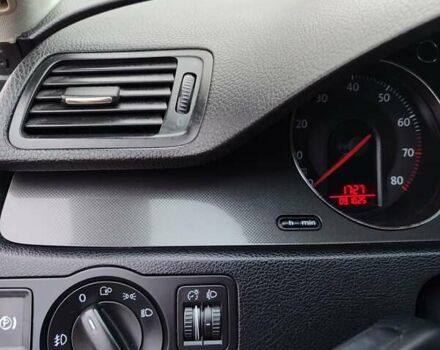 Черный Фольксваген Пассат, объемом двигателя 1.6 л и пробегом 243 тыс. км за 6699 $, фото 45 на Automoto.ua