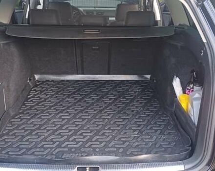 Черный Фольксваген Пассат, объемом двигателя 1.98 л и пробегом 214 тыс. км за 5800 $, фото 15 на Automoto.ua