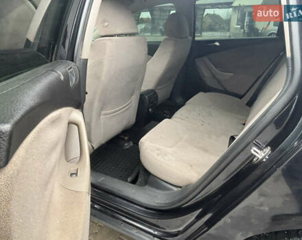 Чорний Фольксваген Пассат, об'ємом двигуна 2 л та пробігом 300 тис. км за 4500 $, фото 10 на Automoto.ua