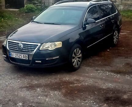 Черный Фольксваген Пассат, объемом двигателя 2 л и пробегом 235 тыс. км за 5500 $, фото 2 на Automoto.ua