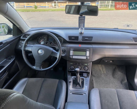 Черный Фольксваген Пассат, объемом двигателя 2 л и пробегом 241 тыс. км за 6000 $, фото 8 на Automoto.ua