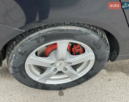 Чорний Фольксваген Пассат, об'ємом двигуна 1.97 л та пробігом 276 тис. км за 6550 $, фото 7 на Automoto.ua