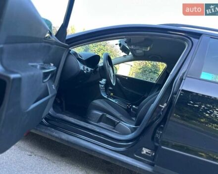 Черный Фольксваген Пассат, объемом двигателя 1.6 л и пробегом 270 тыс. км за 5200 $, фото 23 на Automoto.ua