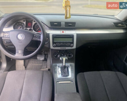 Черный Фольксваген Пассат, объемом двигателя 1.97 л и пробегом 336 тыс. км за 5500 $, фото 13 на Automoto.ua