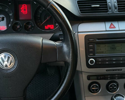 Чорний Фольксваген Пассат, об'ємом двигуна 1.6 л та пробігом 300 тис. км за 5700 $, фото 15 на Automoto.ua