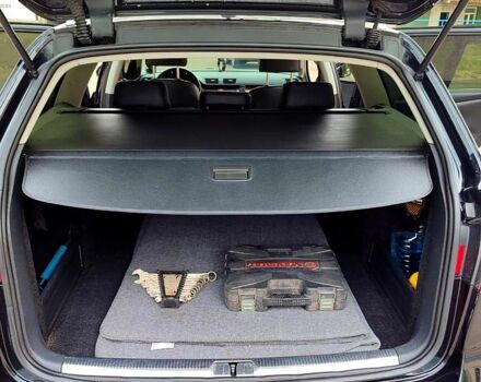 Черный Фольксваген Пассат, объемом двигателя 2 л и пробегом 339 тыс. км за 6300 $, фото 2 на Automoto.ua