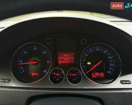 Чорний Фольксваген Пассат, об'ємом двигуна 2 л та пробігом 265 тис. км за 5400 $, фото 41 на Automoto.ua