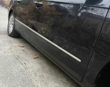 Черный Фольксваген Пассат, объемом двигателя 1.9 л и пробегом 300 тыс. км за 2400 $, фото 7 на Automoto.ua