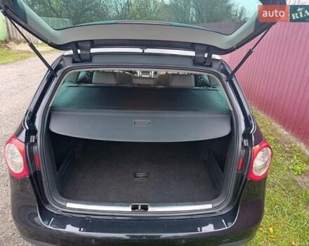 Черный Фольксваген Пассат, объемом двигателя 1.6 л и пробегом 250 тыс. км за 5500 $, фото 27 на Automoto.ua