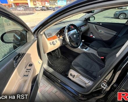 Черный Фольксваген Пассат, объемом двигателя 1.6 л и пробегом 220 тыс. км за 6000 $, фото 6 на Automoto.ua