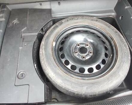 Черный Фольксваген Пассат, объемом двигателя 1.9 л и пробегом 330 тыс. км за 5800 $, фото 4 на Automoto.ua